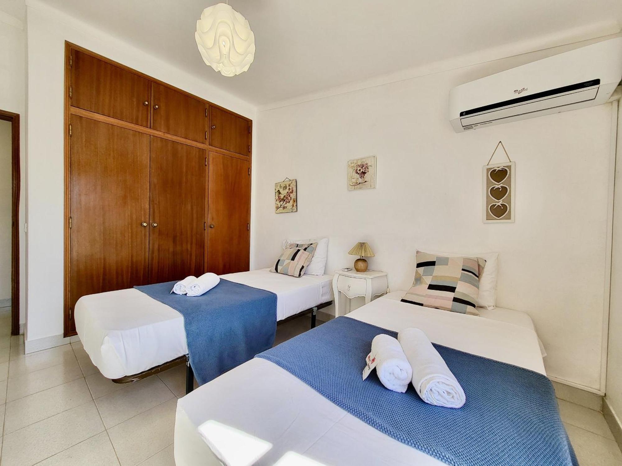 Faro Terrace Villa By Homing Exterior photo